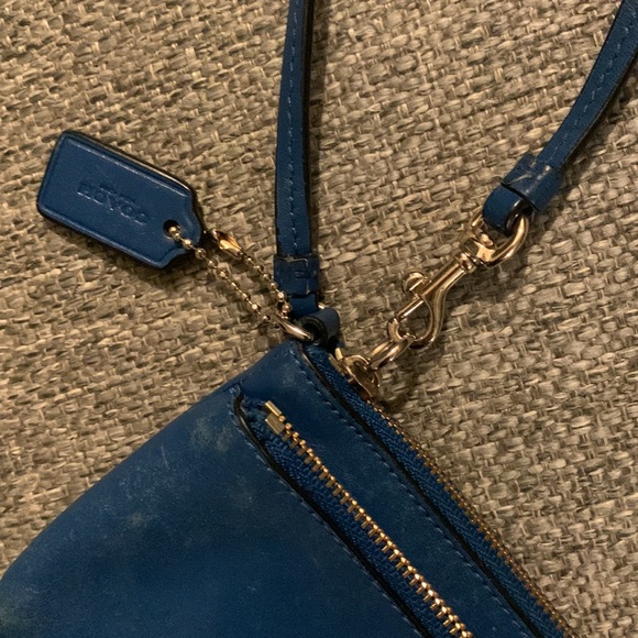 Genuine leather Coach wristlet - Picture 7 of 12